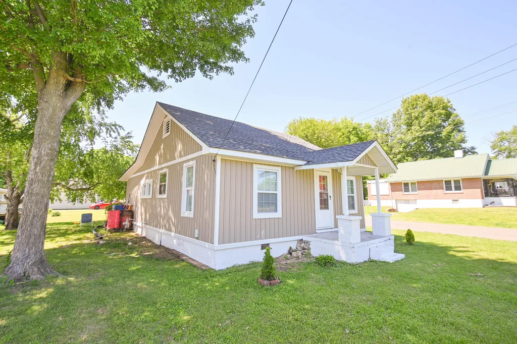 900 Backusburg Road Mayfield KY 42066