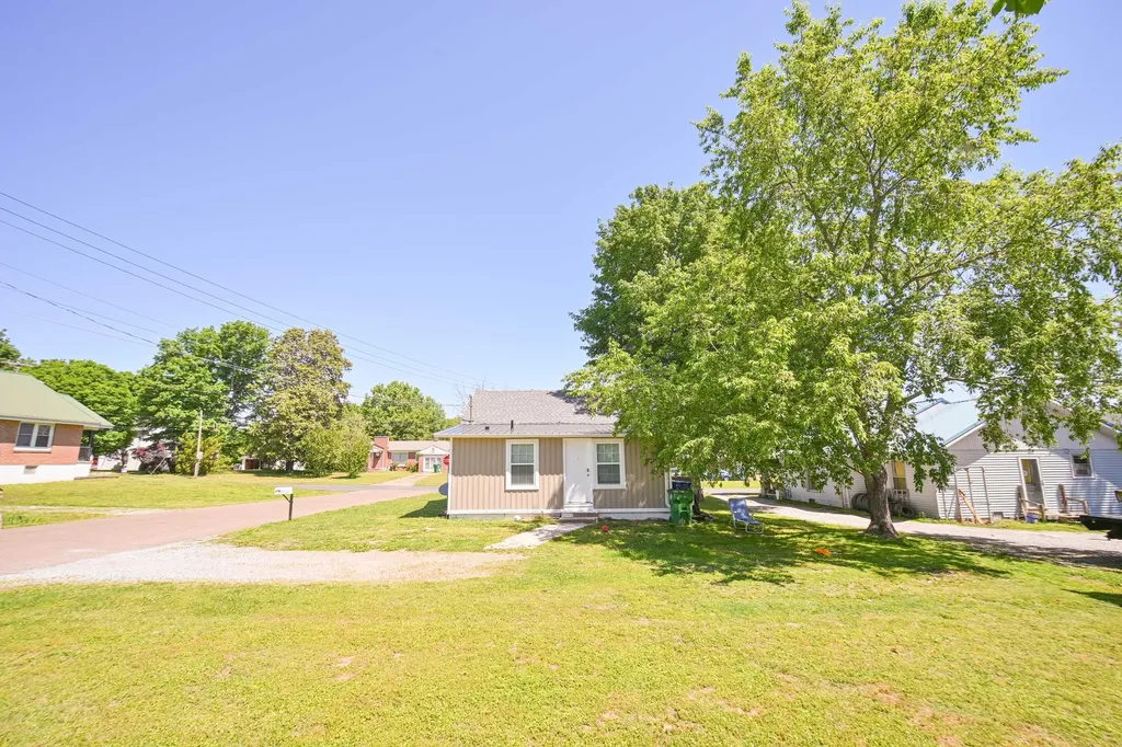 900 Backusburg Road Mayfield KY 42066