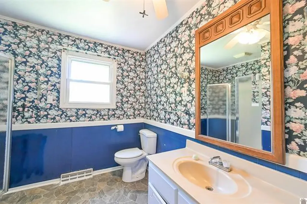 2325 State Route 564 Mayfield KY 42066