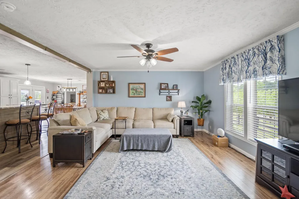 783 Rutland Road Cynthiana KY 41031
