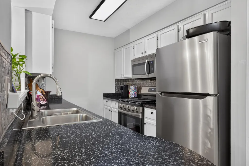 323 Santa Fe Court Lexington KY 40509