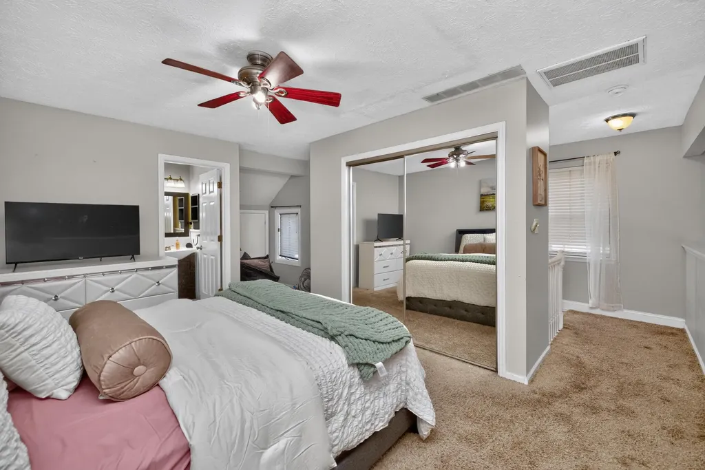 323 Santa Fe Court Lexington KY 40509