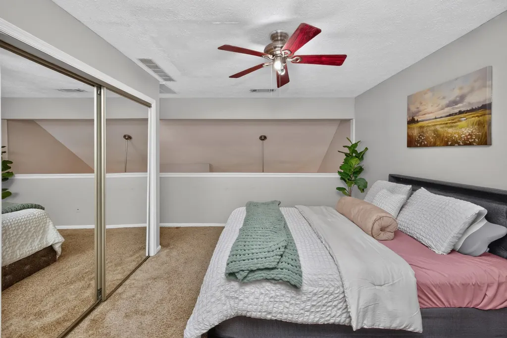 323 Santa Fe Court Lexington KY 40509