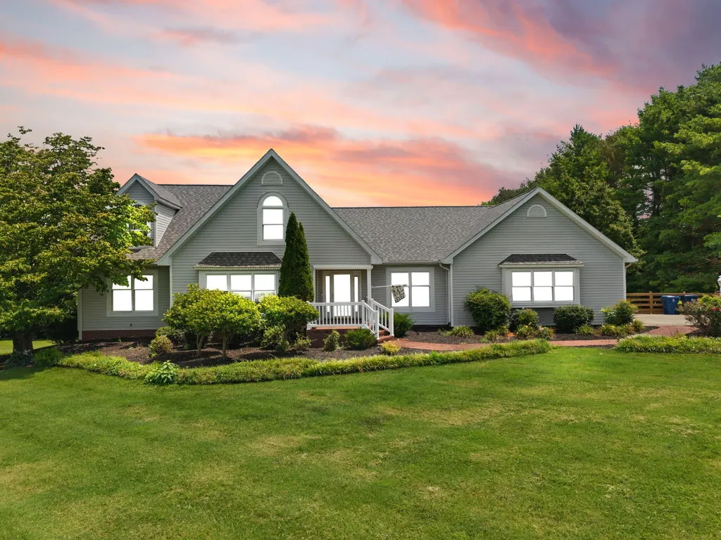134 Lin Don Drive Somerset KY 42503