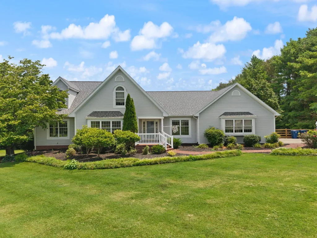 134 Lin Don Drive Somerset KY 42503