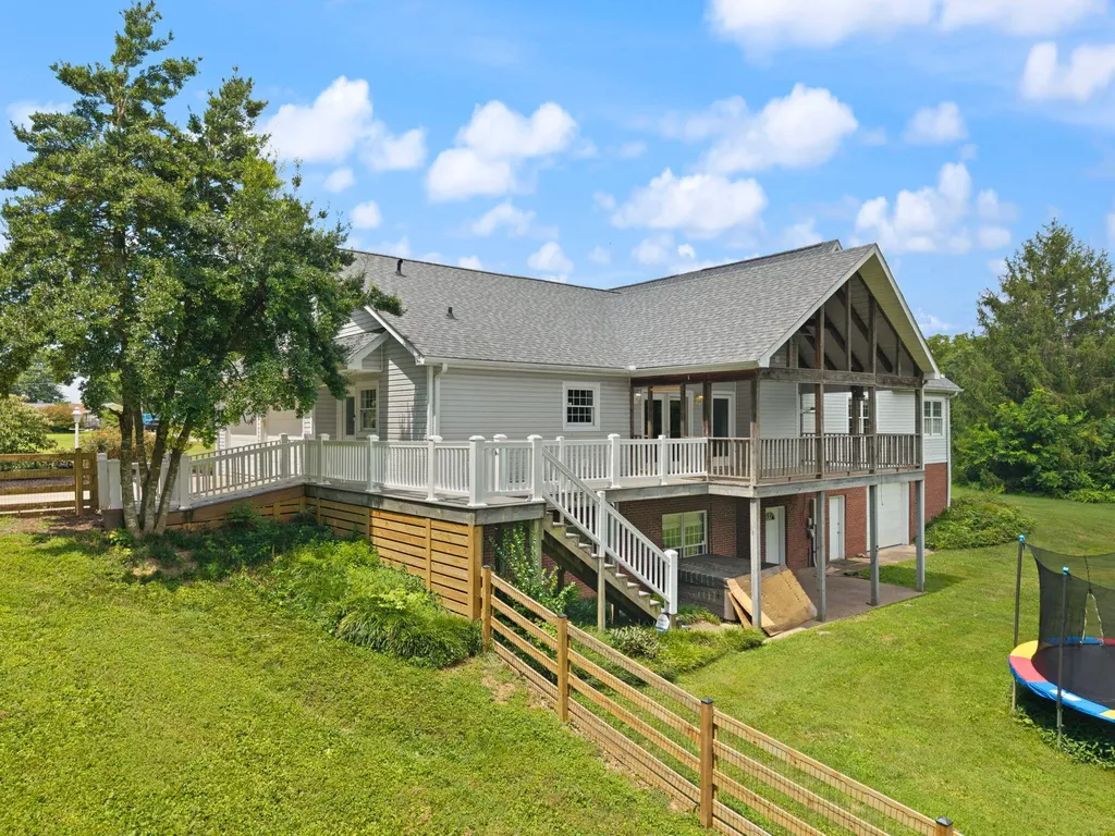 134 Lin Don Drive Somerset KY 42503