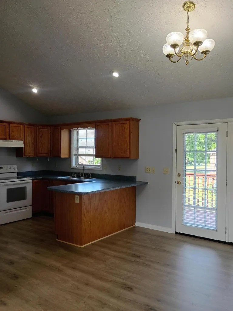 504 Scenic View Circle Berea KY 40403