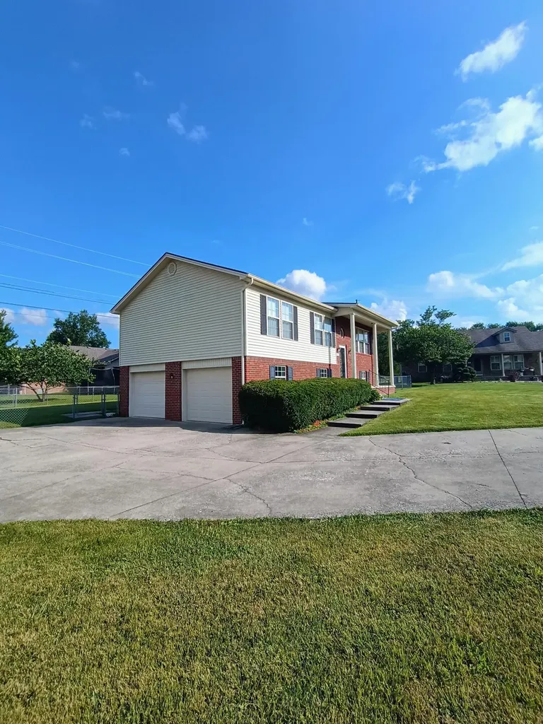 504 Scenic View Circle Berea KY 40403