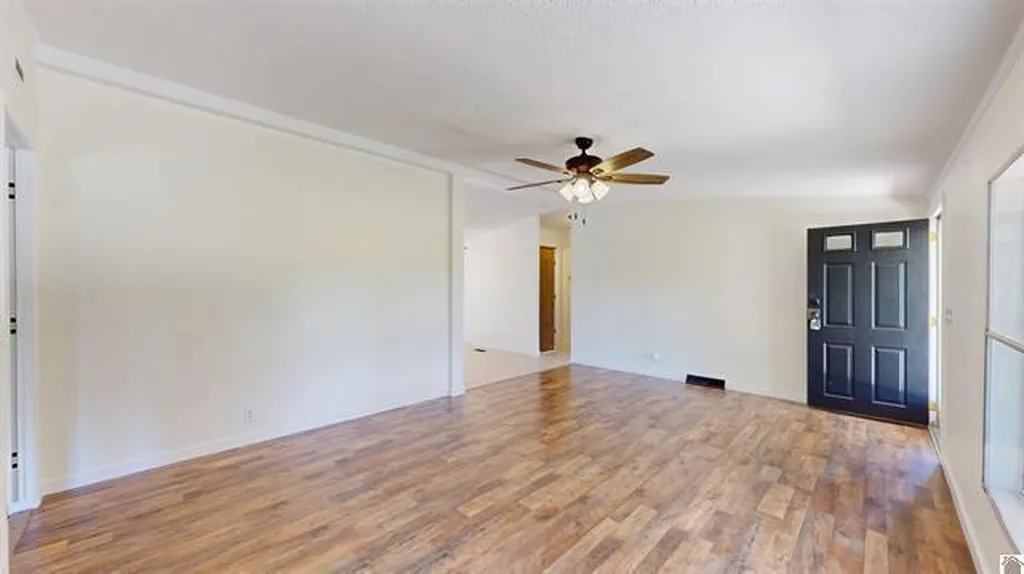 11724 Farmersville Road Princeton KY 42445
