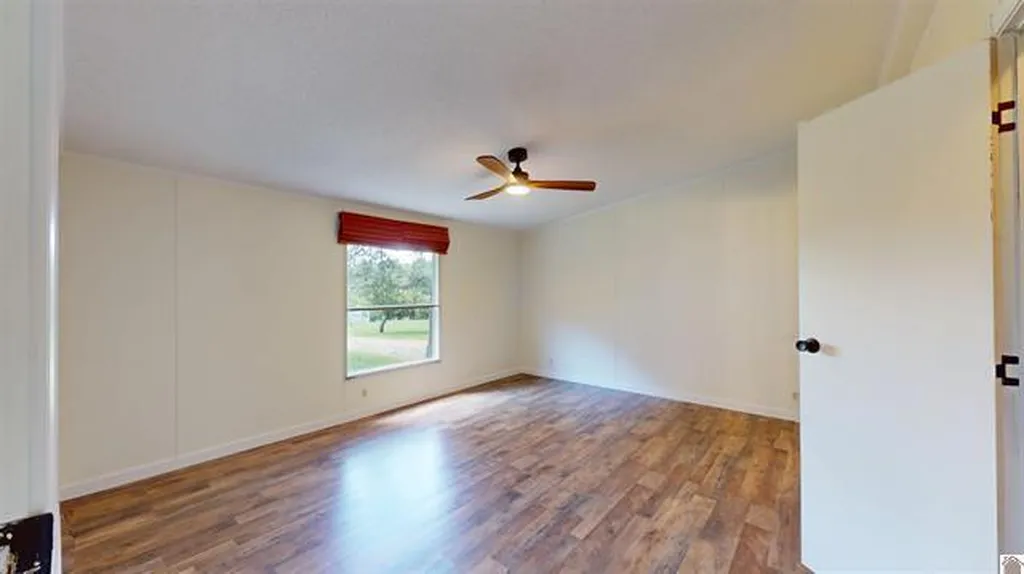 11724 Farmersville Road Princeton KY 42445