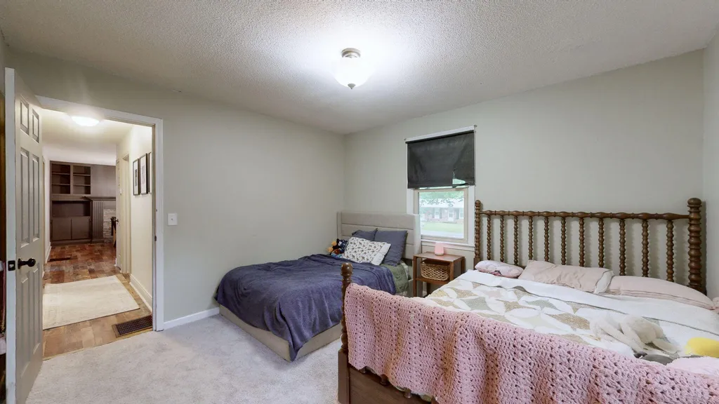 1498 Clayshire Drive Murray KY 42071