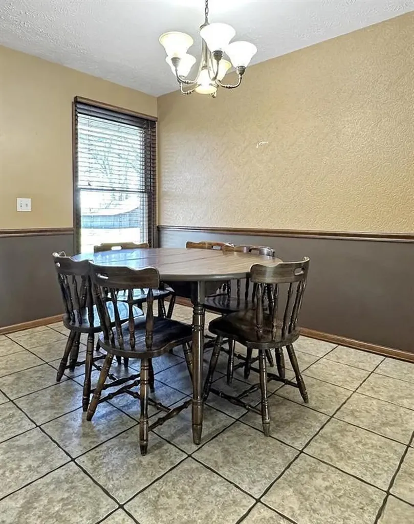 2156 Poor Farm Road Murray KY 42071