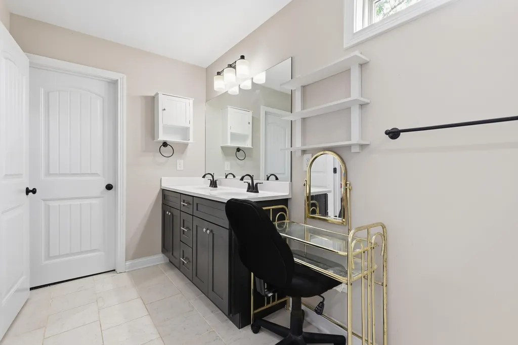 57 Lauren Lane Lancaster KY 40444
