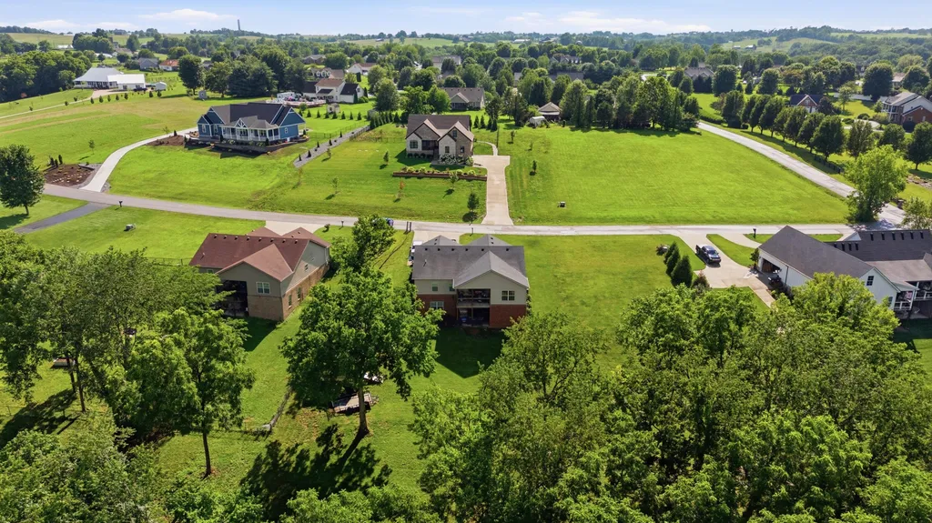 57 Lauren Lane Lancaster KY 40444
