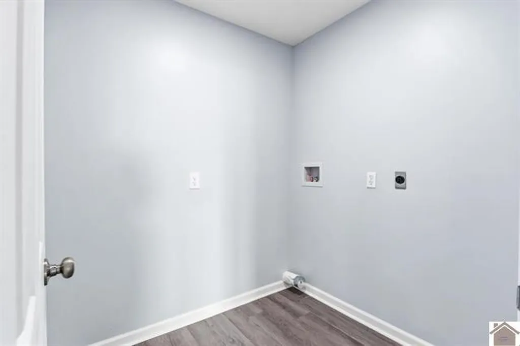 49 Lakeshore Drive New Concord KY 42076