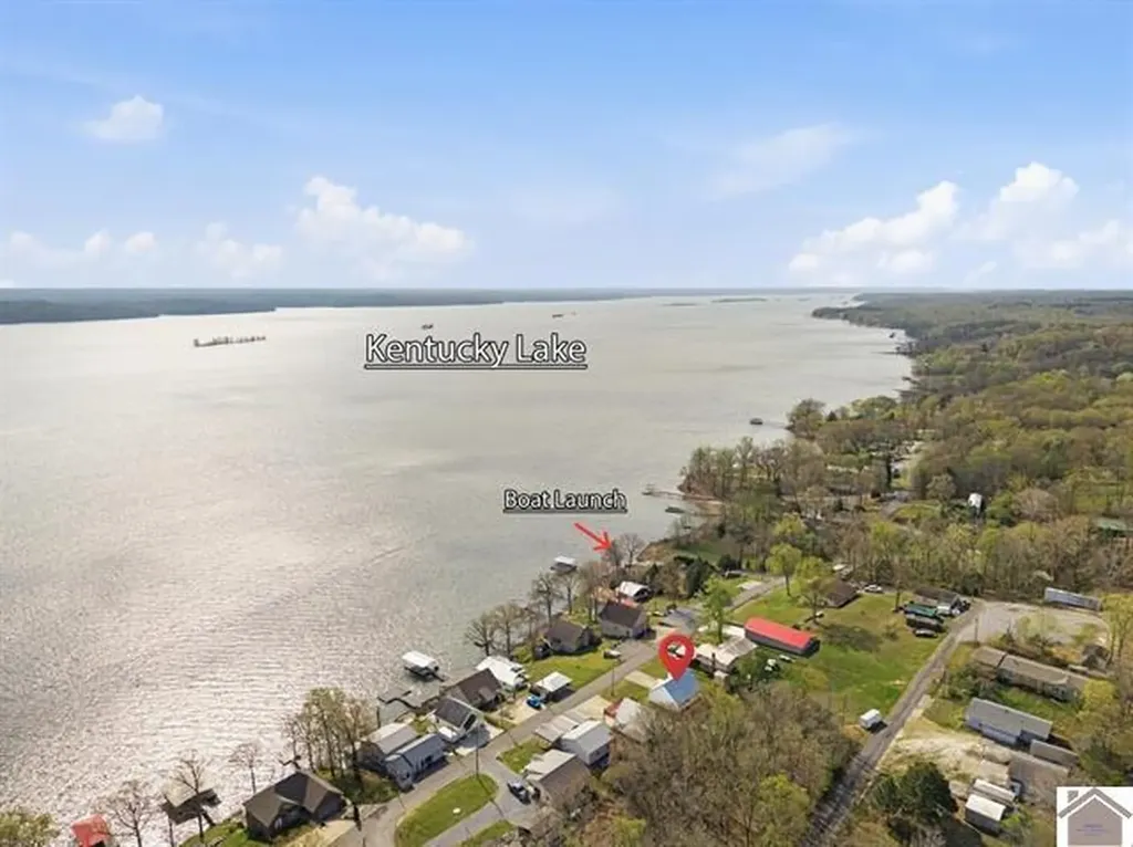 49 Lakeshore Drive New Concord KY 42076