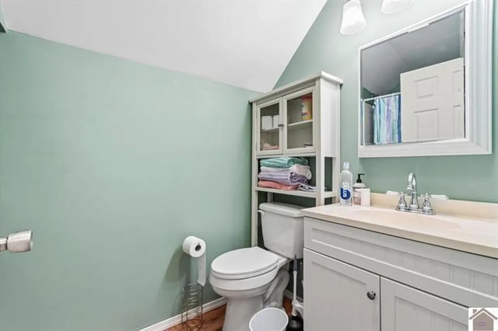 49 Lakeshore Drive New Concord KY 42076