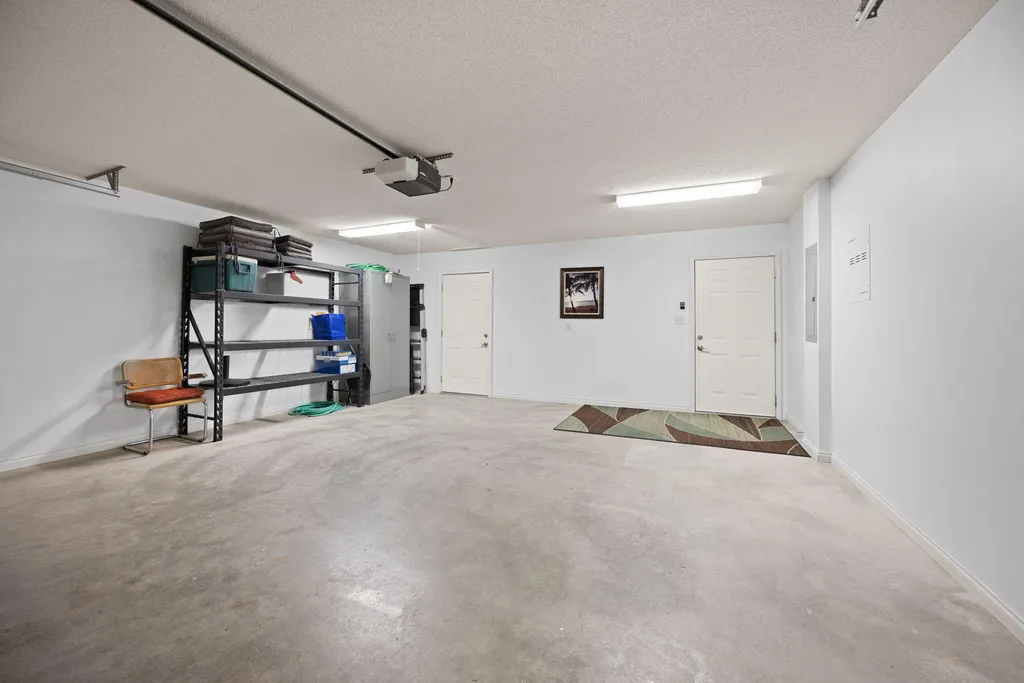 373 Chateau Place Bronston KY 42518