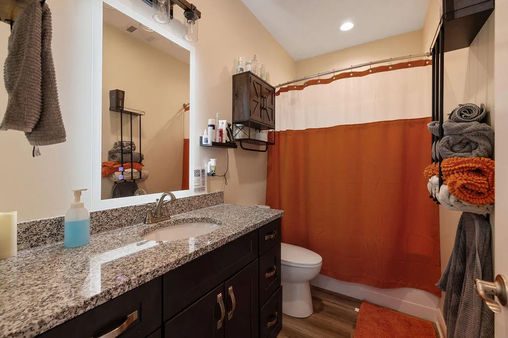 456 Kentucky Lake Drive Murray KY 42071