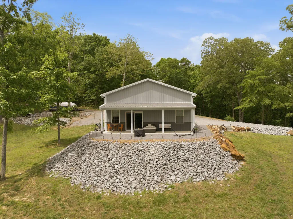 456 Kentucky Lake Drive Murray KY 42071