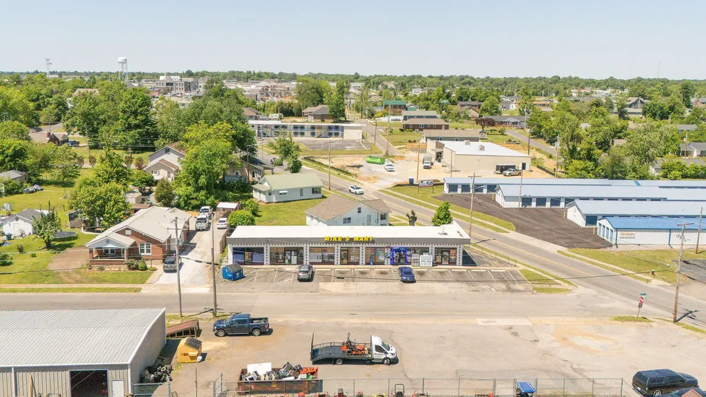 620 E Broadway Mayfield KY 42066