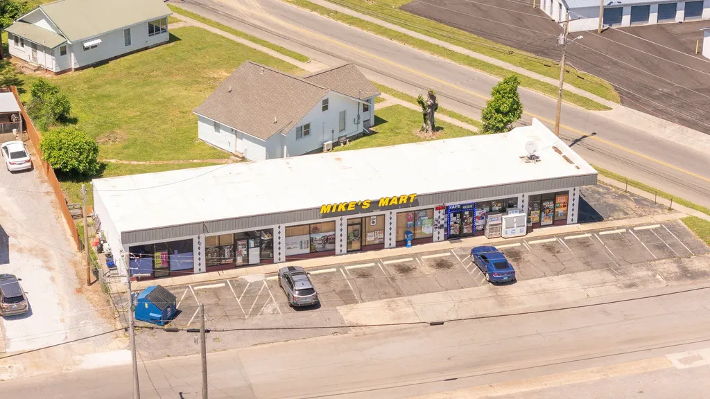 620 E Broadway Mayfield KY 42066