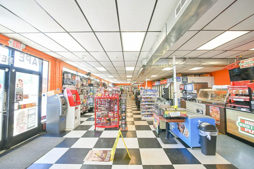 620 E Broadway Mayfield KY 42066
