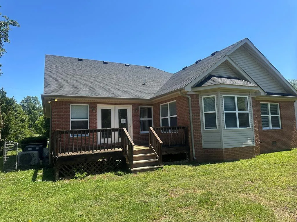 4071 Dixie Bee Line Highway Trenton KY 42286