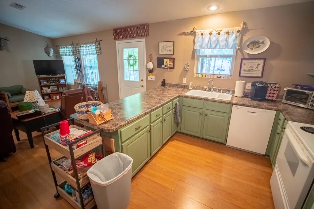 120 Veal Lane New Concord KY 42076