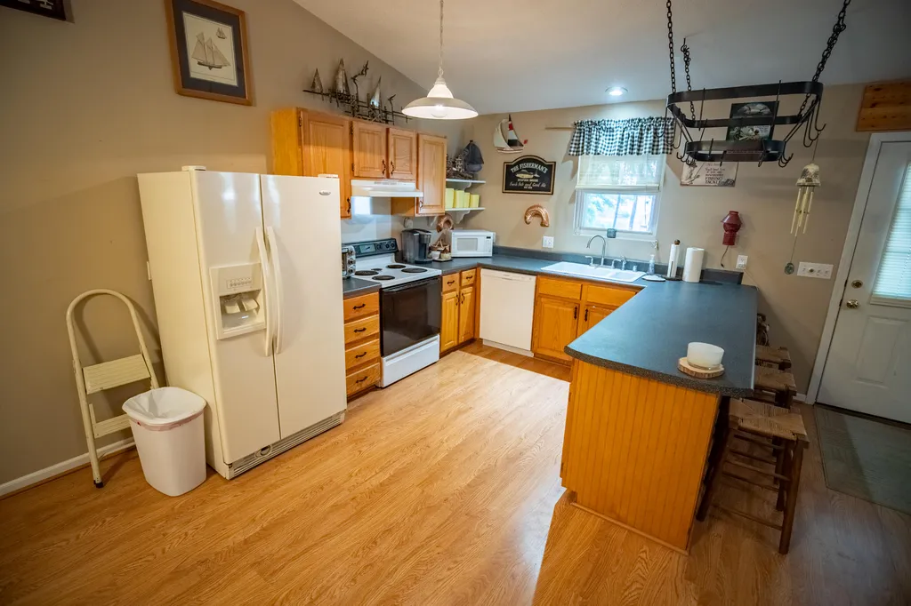 120 Veal Lane New Concord KY 42076