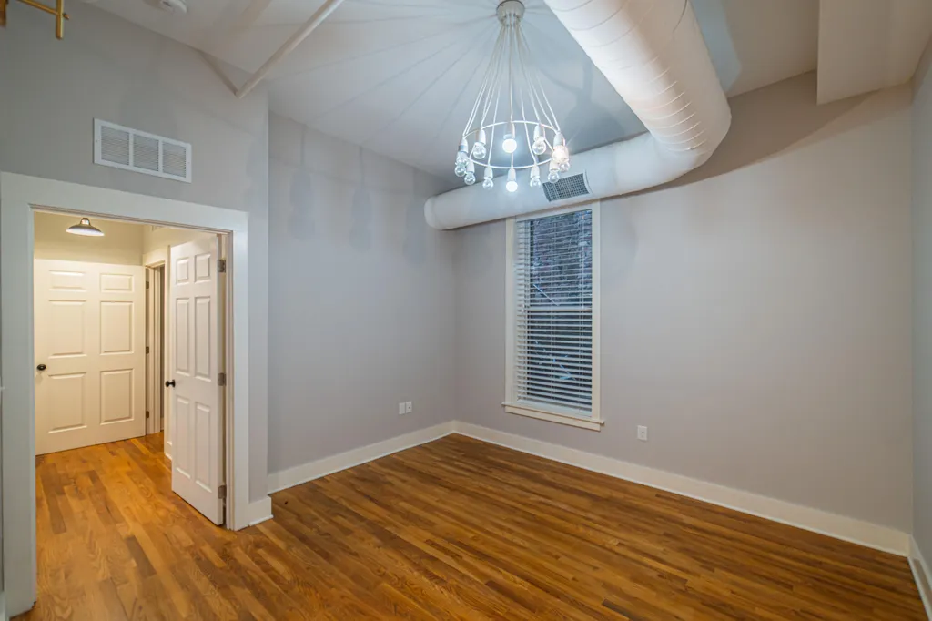 104 S 3rd Street Paducah KY 42001