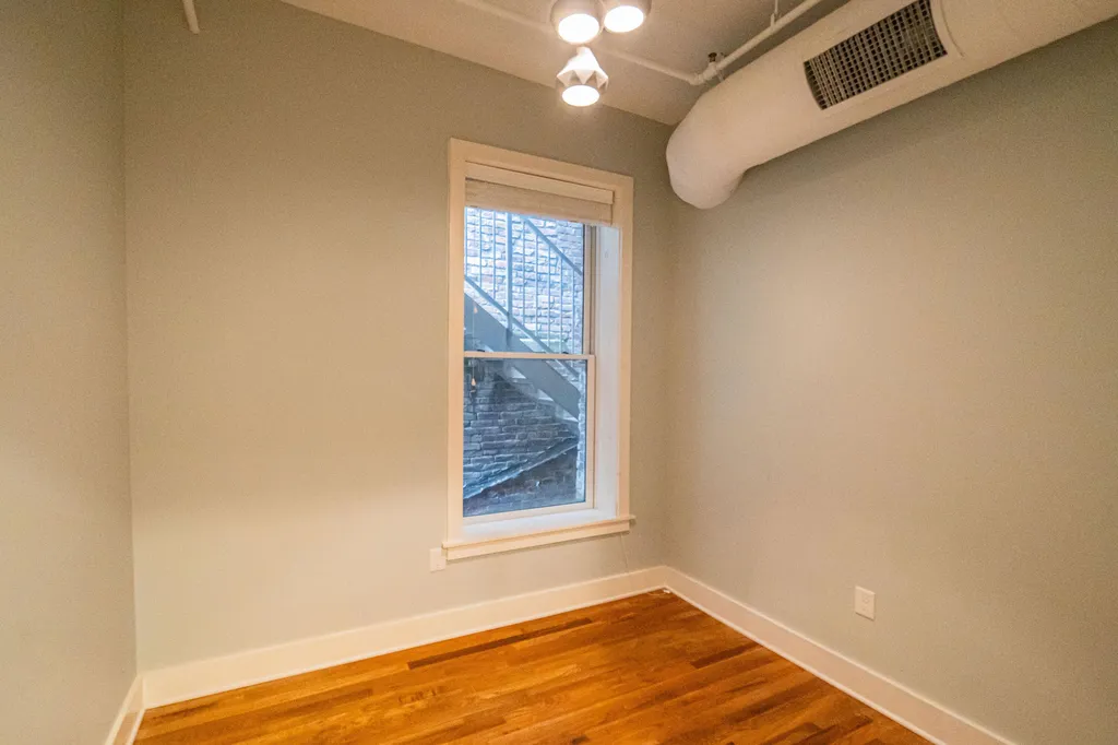 104 S 3rd Street Paducah KY 42001