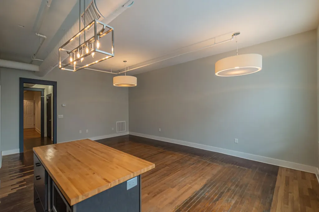 104 S 3rd Street Paducah KY 42001