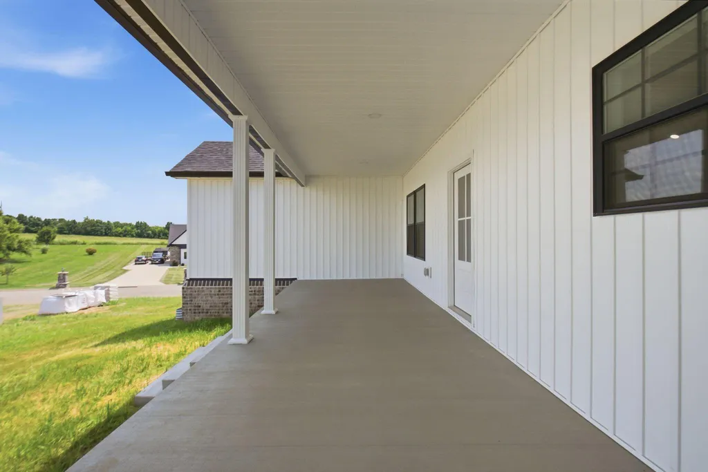 617 Ridge Crest Drive Harrodsburg KY 40330