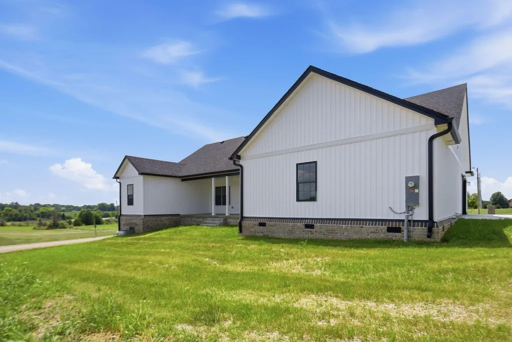 617 Ridge Crest Drive Harrodsburg KY 40330