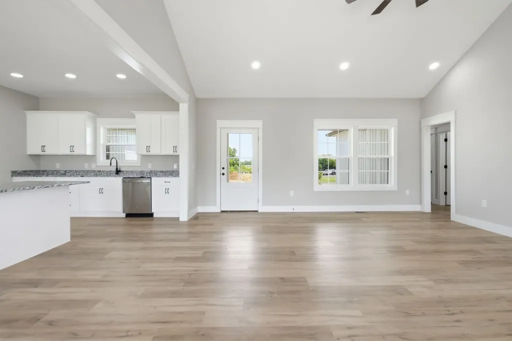 617 Ridge Crest Drive Harrodsburg KY 40330
