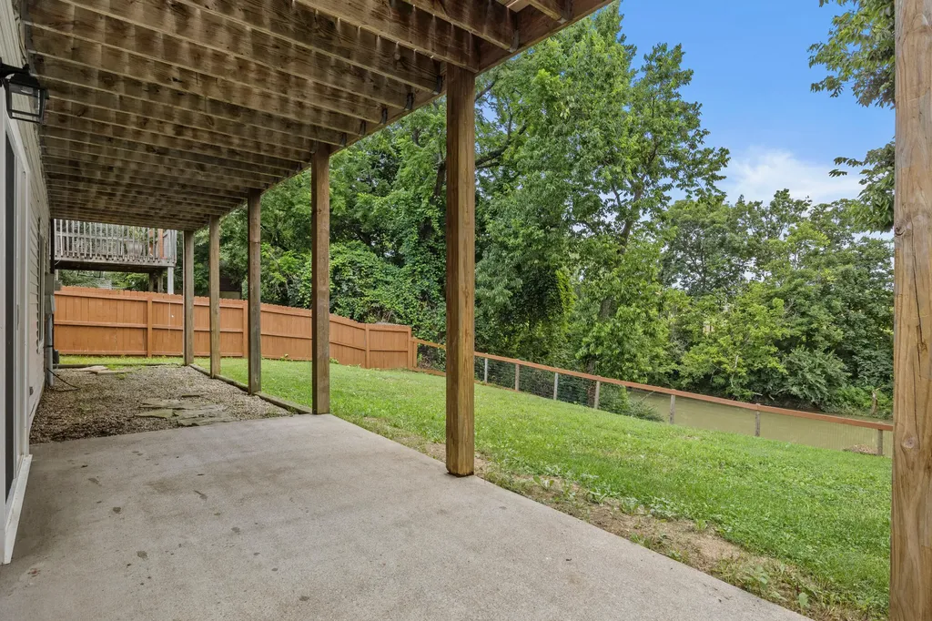 124 Barren River Boulevard Georgetown KY 40324