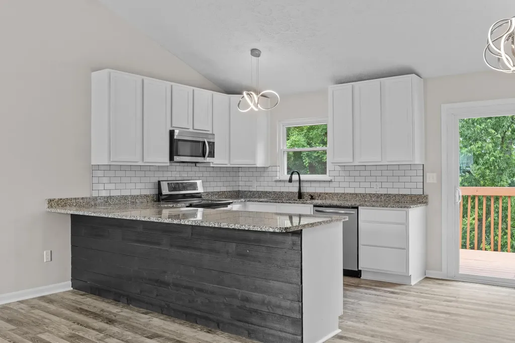 124 Barren River Boulevard Georgetown KY 40324