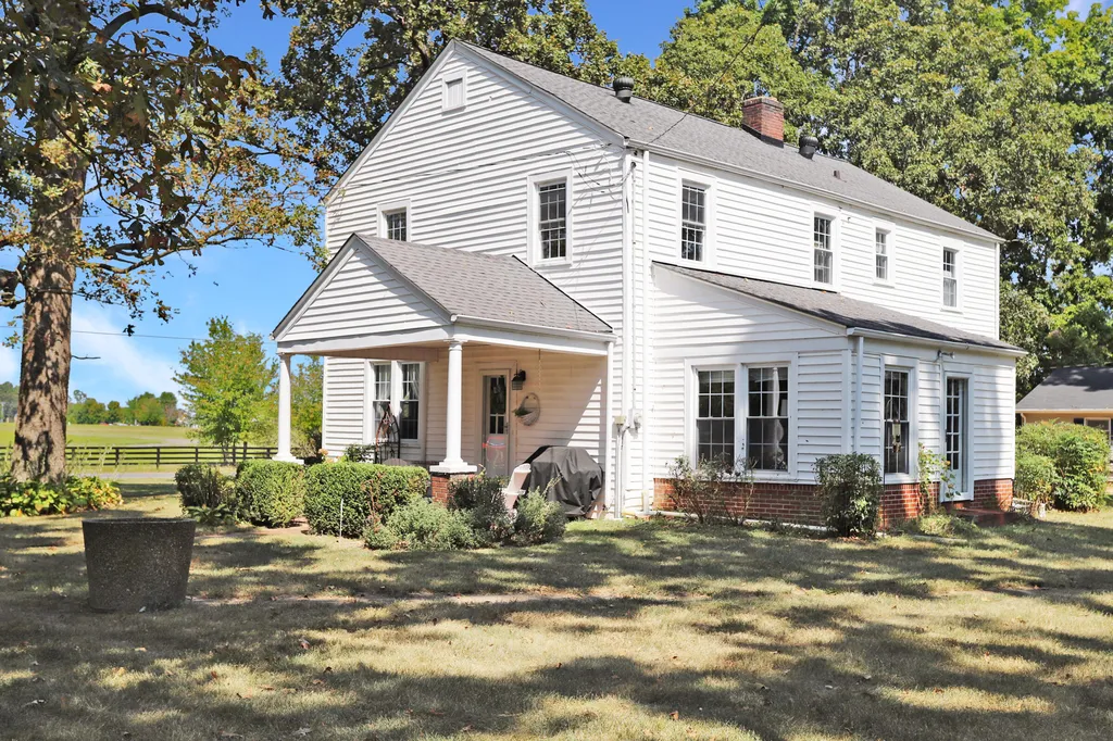 2149 State Route 94w Murray KY 42071
