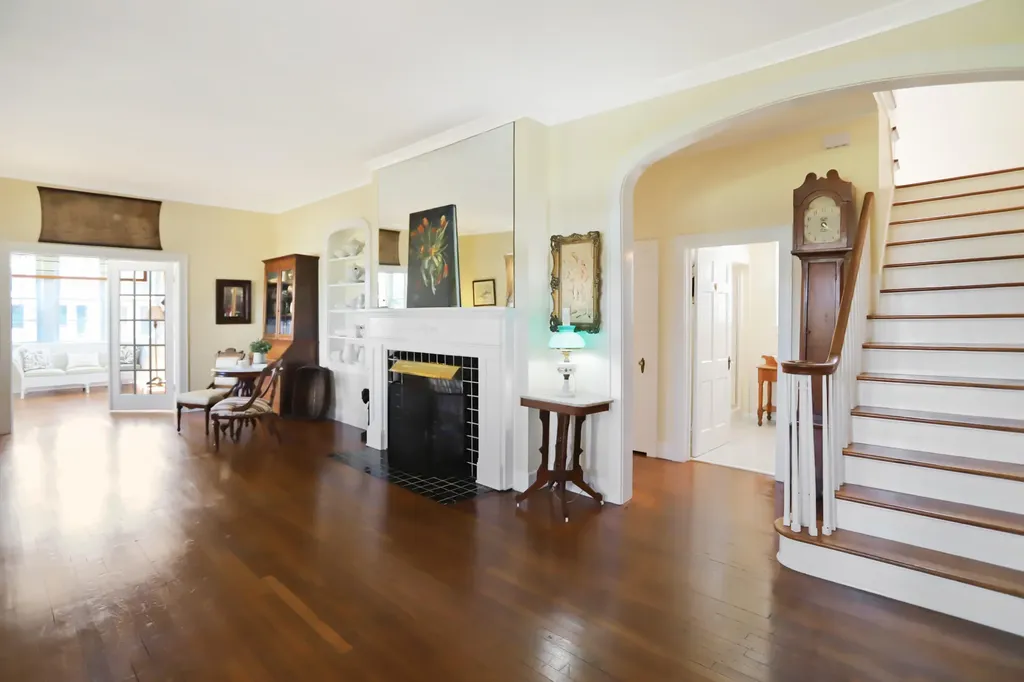 2149 State Route 94w Murray KY 42071