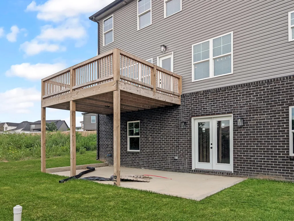 3020 Locust Blossom Cove Lexington KY 40511