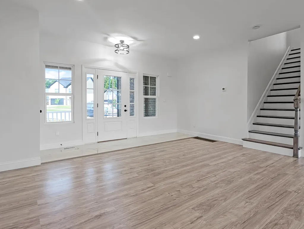 3020 Locust Blossom Cove Lexington KY 40511