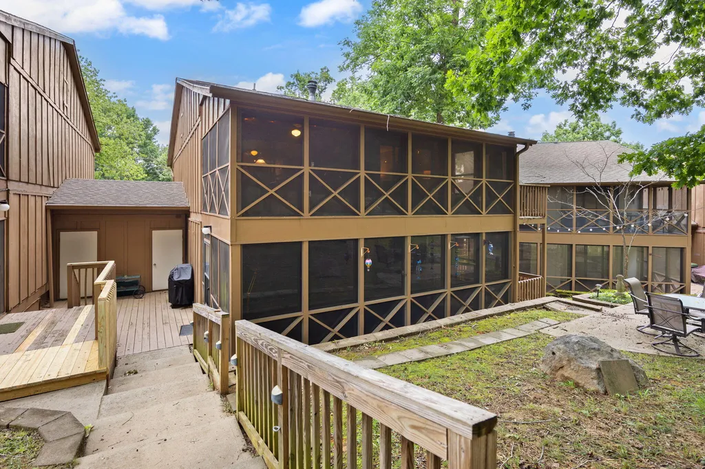 42-2 Woodson Bend Resort Bronston KY 42518