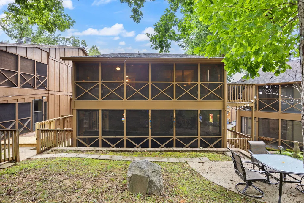 42-2 Woodson Bend Resort Bronston KY 42518