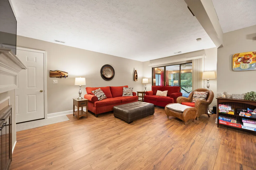 42-2 Woodson Bend Resort Bronston KY 42518