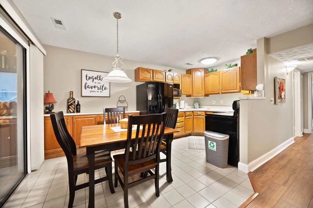 42-2 Woodson Bend Resort Bronston KY 42518