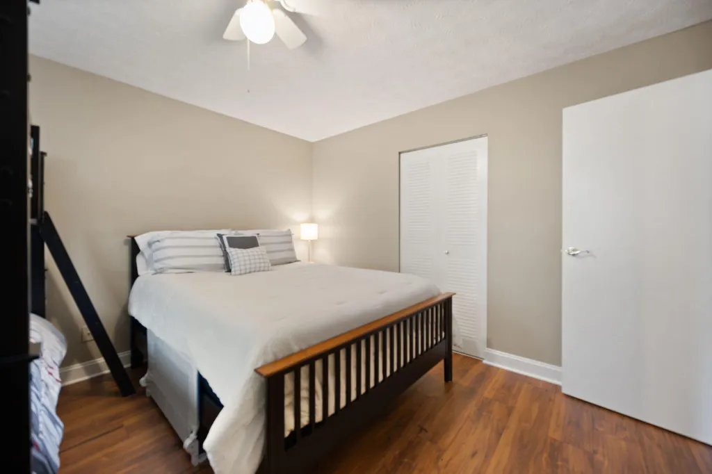 42-2 Woodson Bend Resort Bronston KY 42518