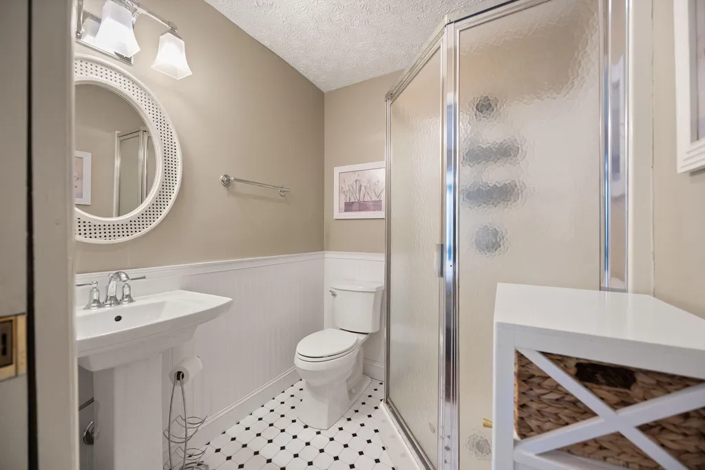 42-2 Woodson Bend Resort Bronston KY 42518