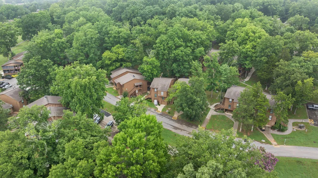 42-2 Woodson Bend Resort Bronston KY 42518
