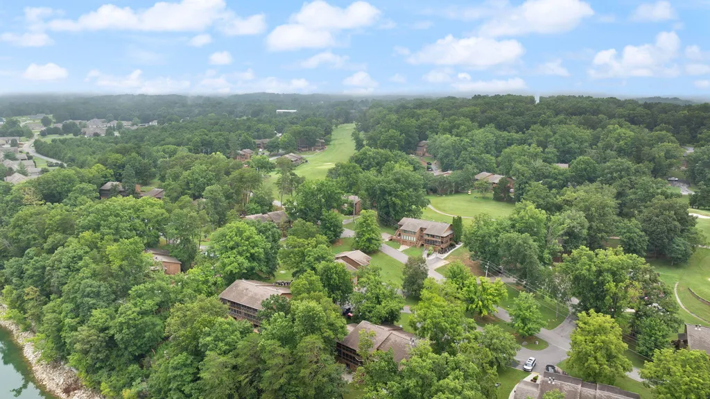 42-2 Woodson Bend Resort Bronston KY 42518